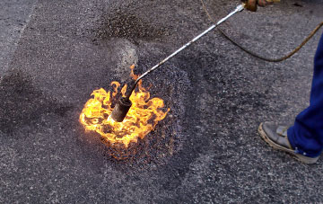 Badgers Mount flat roofing repairs